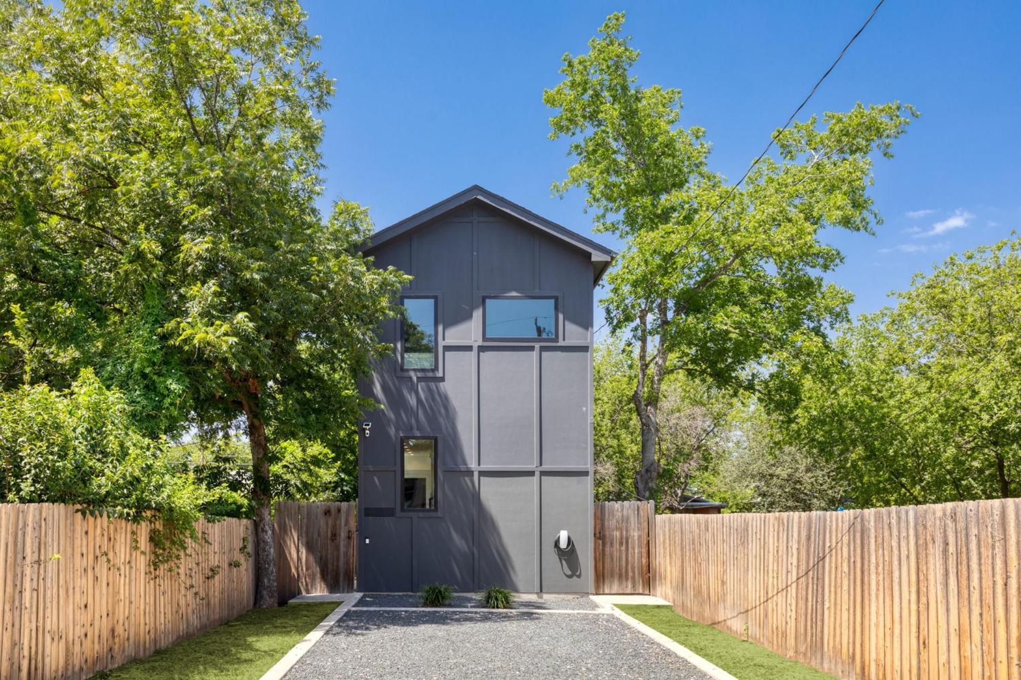 The Heritage Haus - Modern Cabin In Downtown San Antonio Villa Bagian luar foto